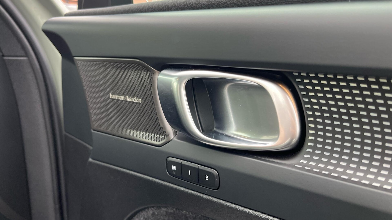 Used Volvo XC40 2025 for sale - 76408675: Photo 49