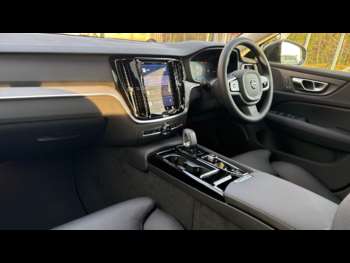 Used Volvo V60 2025 for sale - 74395220: Photo
