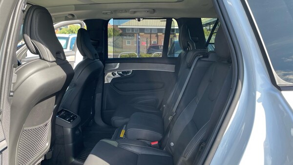 Used Volvo XC90 2025 for sale - 75599992: Photo 32