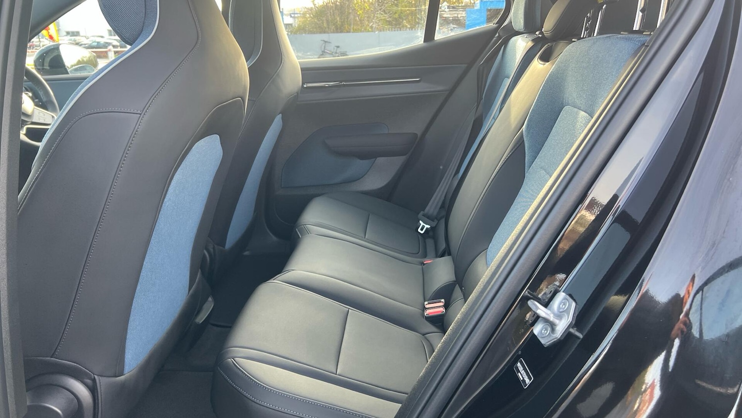 Used Volvo EX30 2025 for sale - 77330359: Photo 33