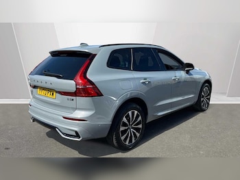 Used Volvo XC60 2023 for sale - 78999626: Photo
