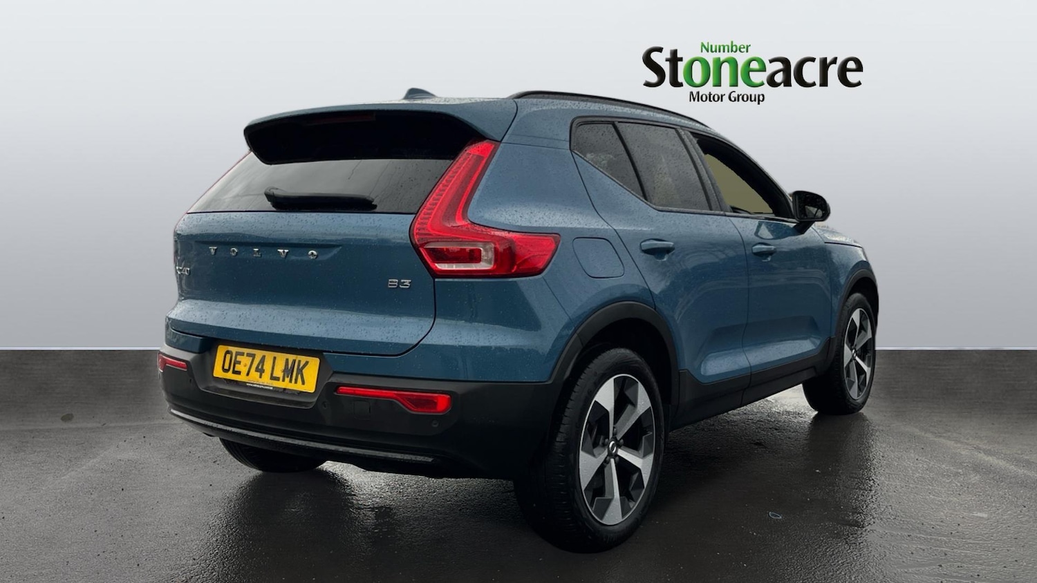 Used Volvo XC40 2025 for sale - 76887155: Photo 2