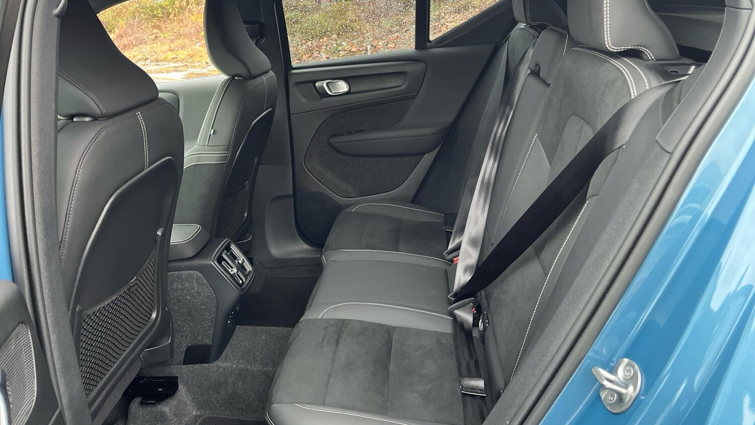 Used Volvo XC40 2025 for sale - 76887155: Photo 30