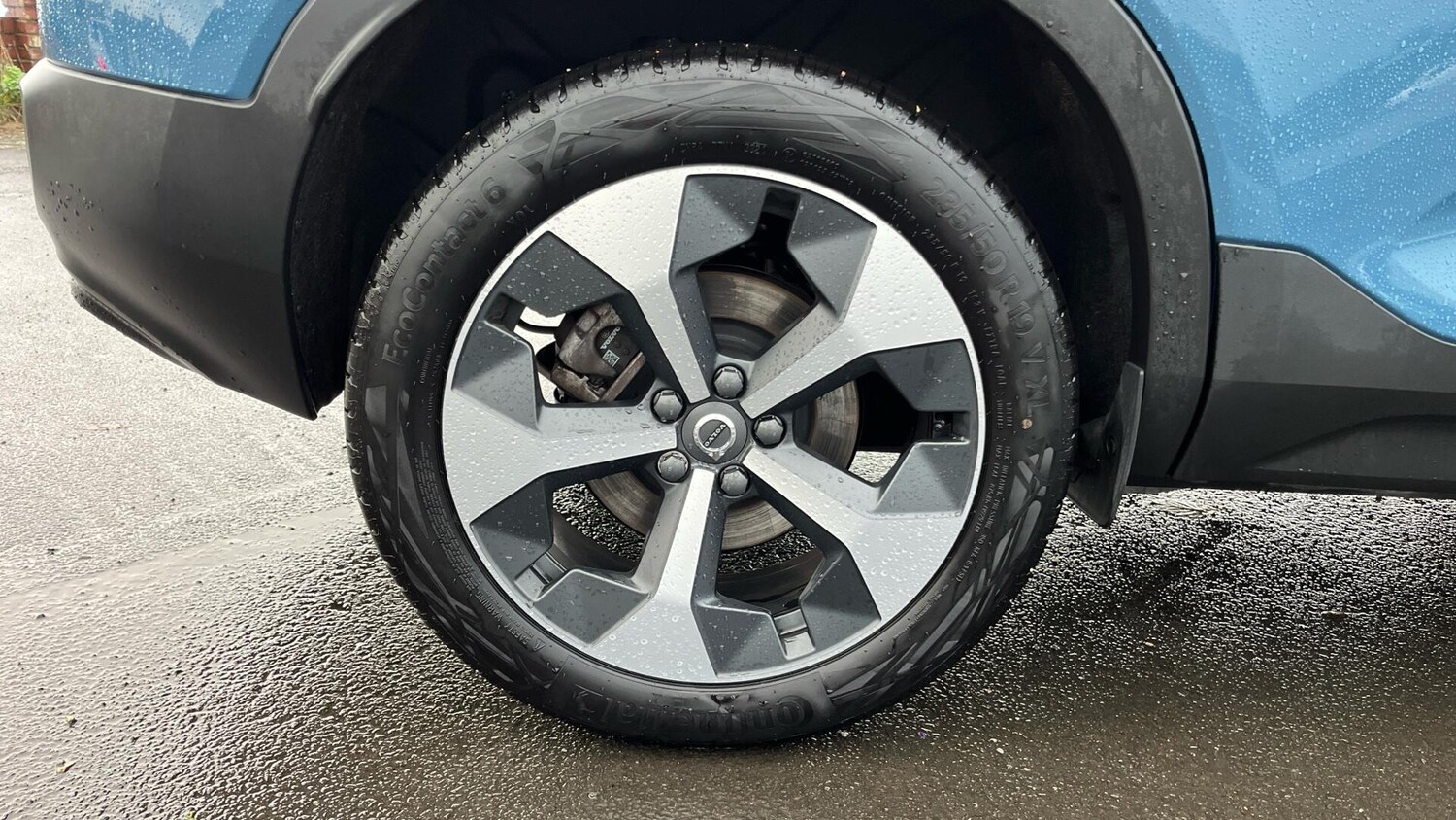 Used Volvo XC40 2025 for sale - 76887155: Photo 38