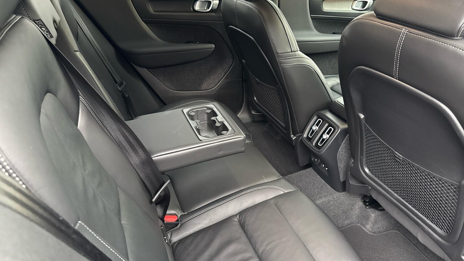 Used Volvo XC40 2023 for sale - 76071919: Photo 31