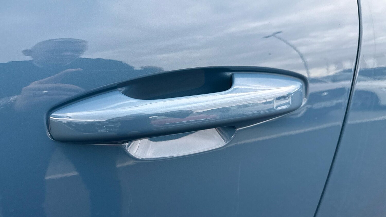 Used Volvo XC40 2023 for sale - 76071919: Photo 38