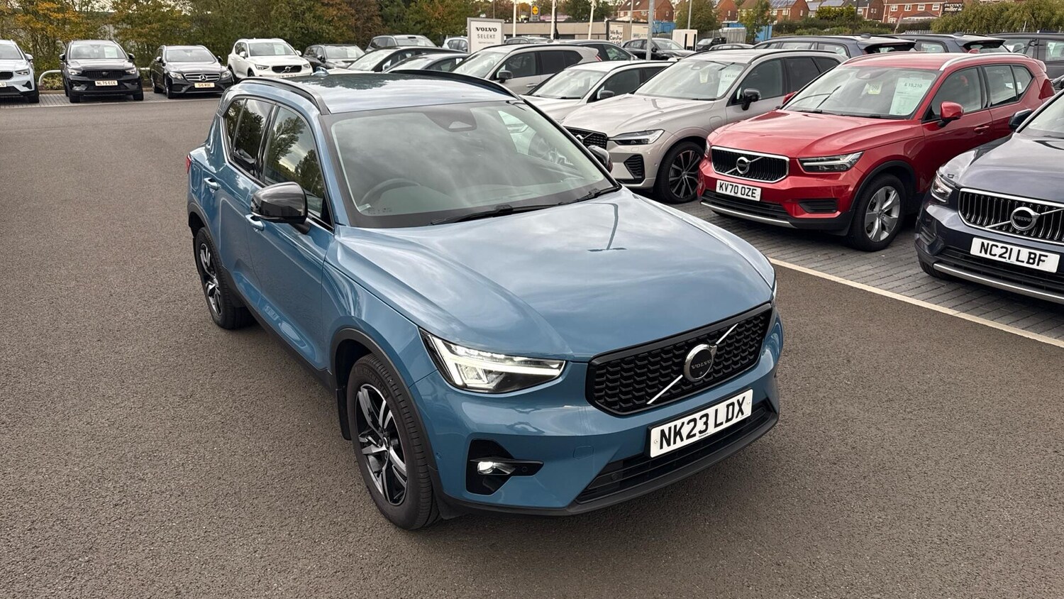 Used Volvo XC40 2023 for sale - 76071919: Photo 43