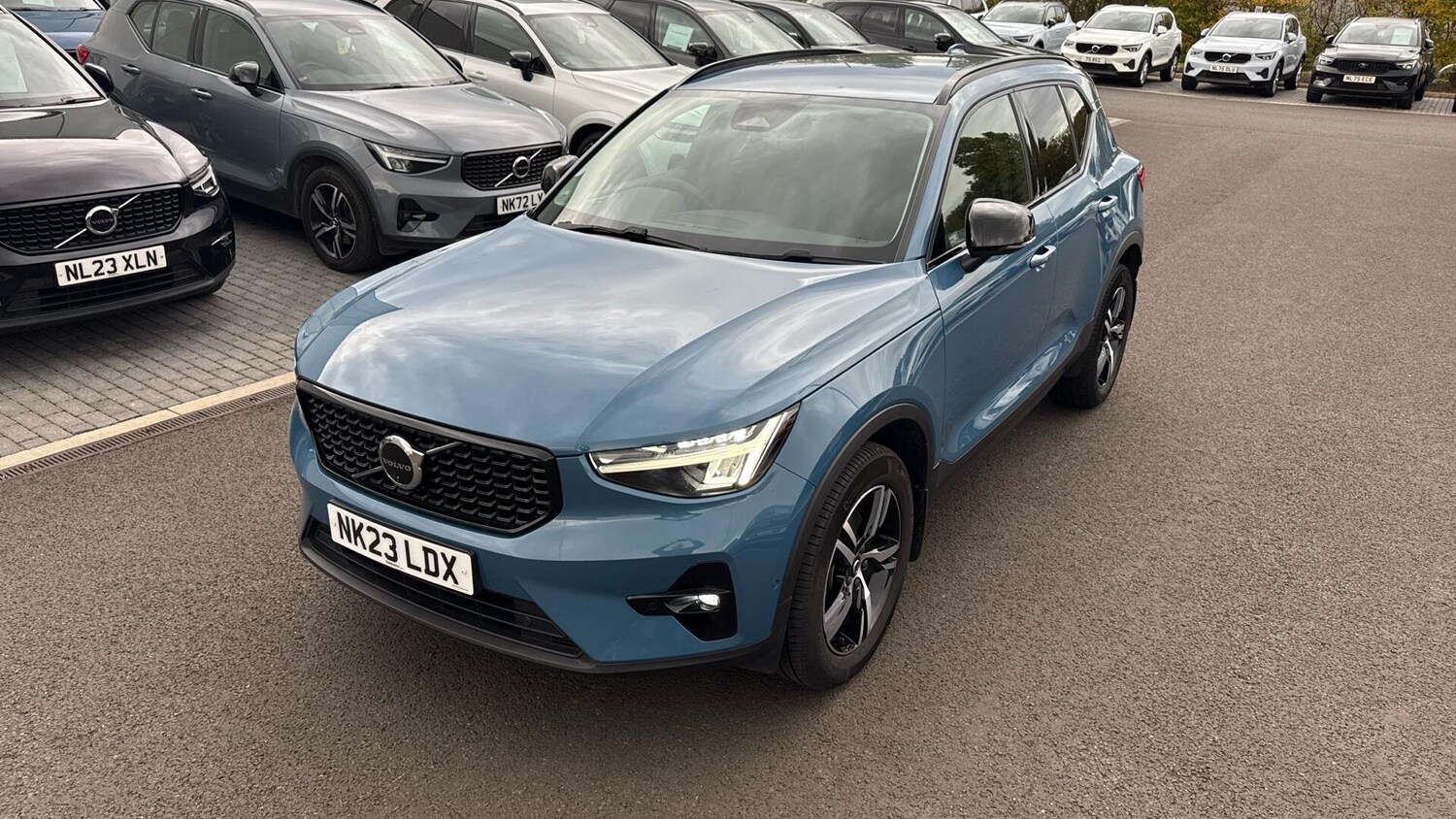 Used Volvo XC40 2023 for sale - 76071919: Photo 44