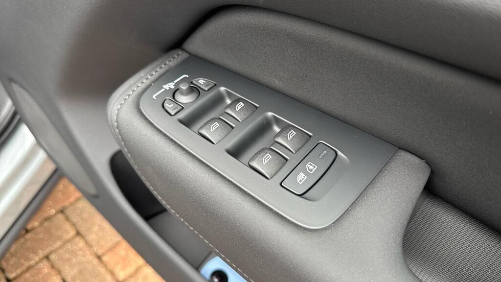 Used Volvo XC60 for sale - 77882321: Photo 27