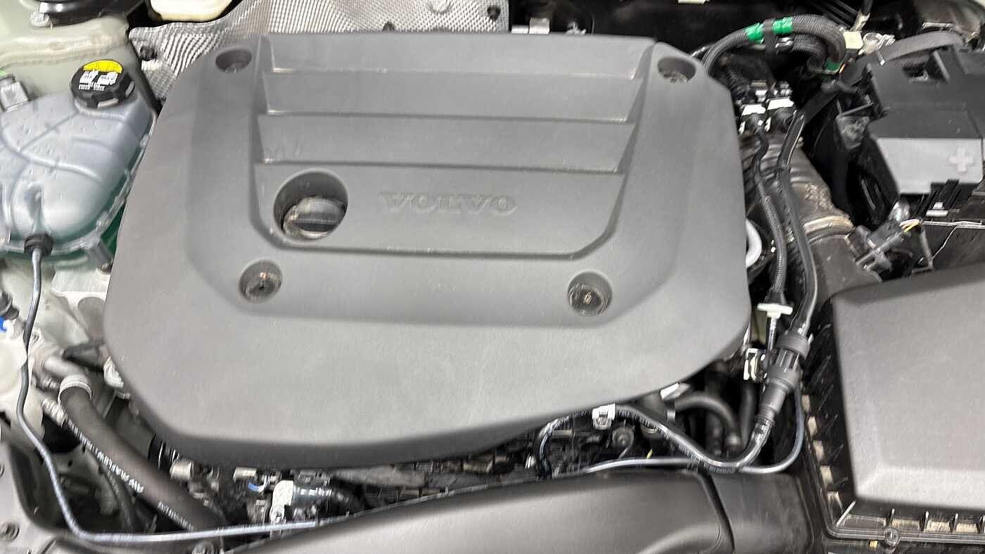 Used Volvo XC40 for sale - 76728269: Photo 15