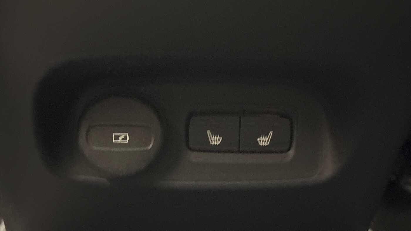 Used Volvo XC40 for sale - 76728269: Photo 17