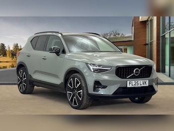 Used Volvo XC40 2025 for sale - 76728269: Photo