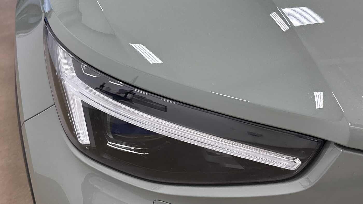 Used Volvo XC40 for sale - 76728269: Photo 22