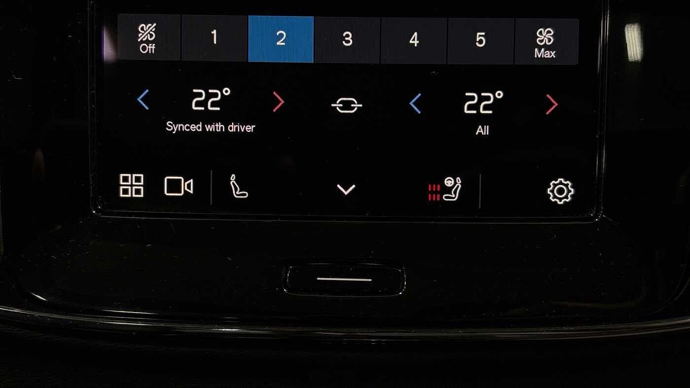 Used Volvo XC40 for sale - 76728269: Photo 34