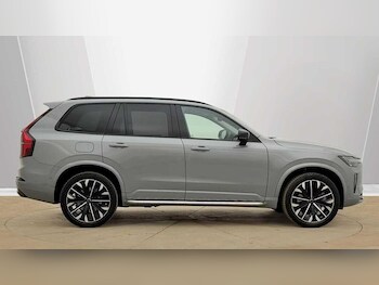 Used Volvo XC90 2025 for sale - 78245463: Photo