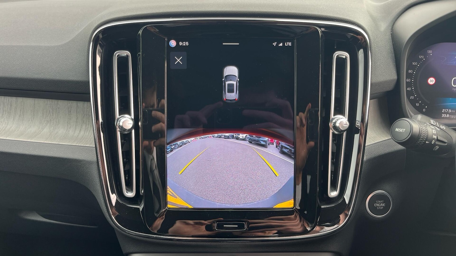 Used Volvo XC40 2023 for sale - 78007614: Photo 17