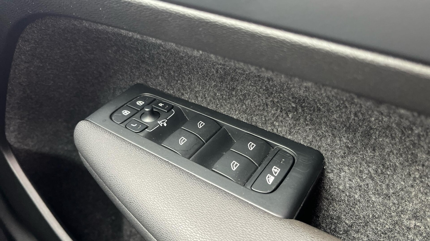 Used Volvo XC40 2023 for sale - 78007614: Photo 22