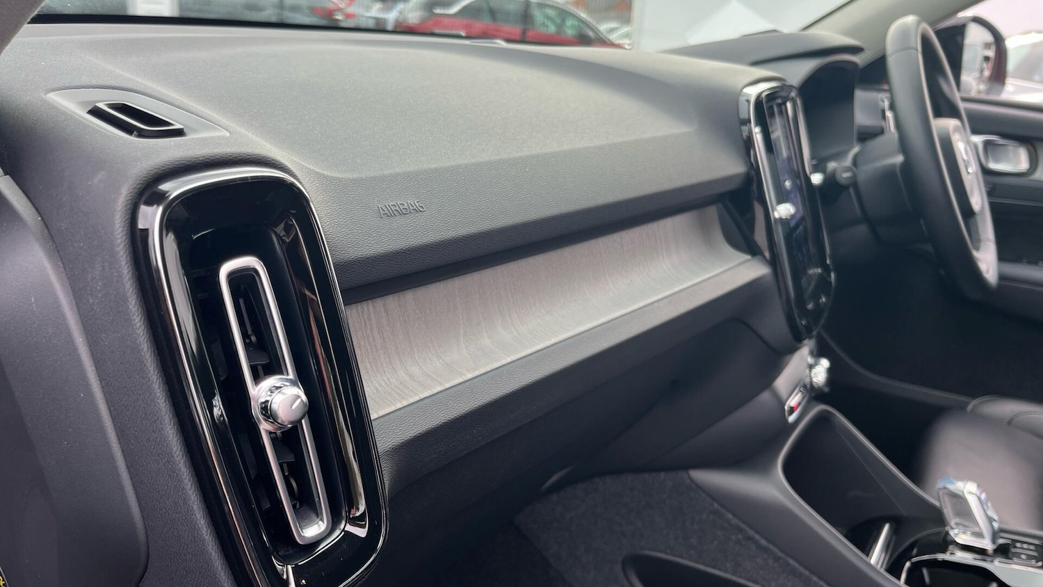 Used Volvo XC40 2023 for sale - 78007614: Photo 52