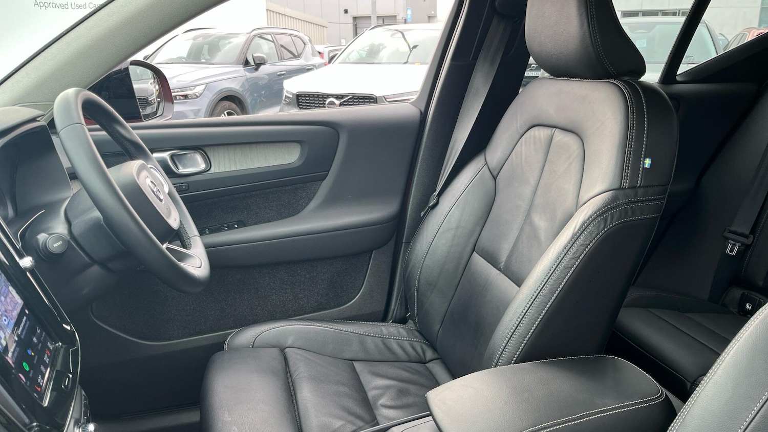 Used Volvo XC40 2023 for sale - 78007614: Photo 53