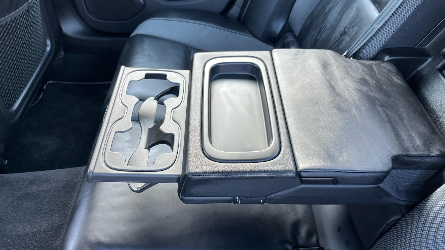 Used Volvo S60 for sale - 77549307: Photo 32