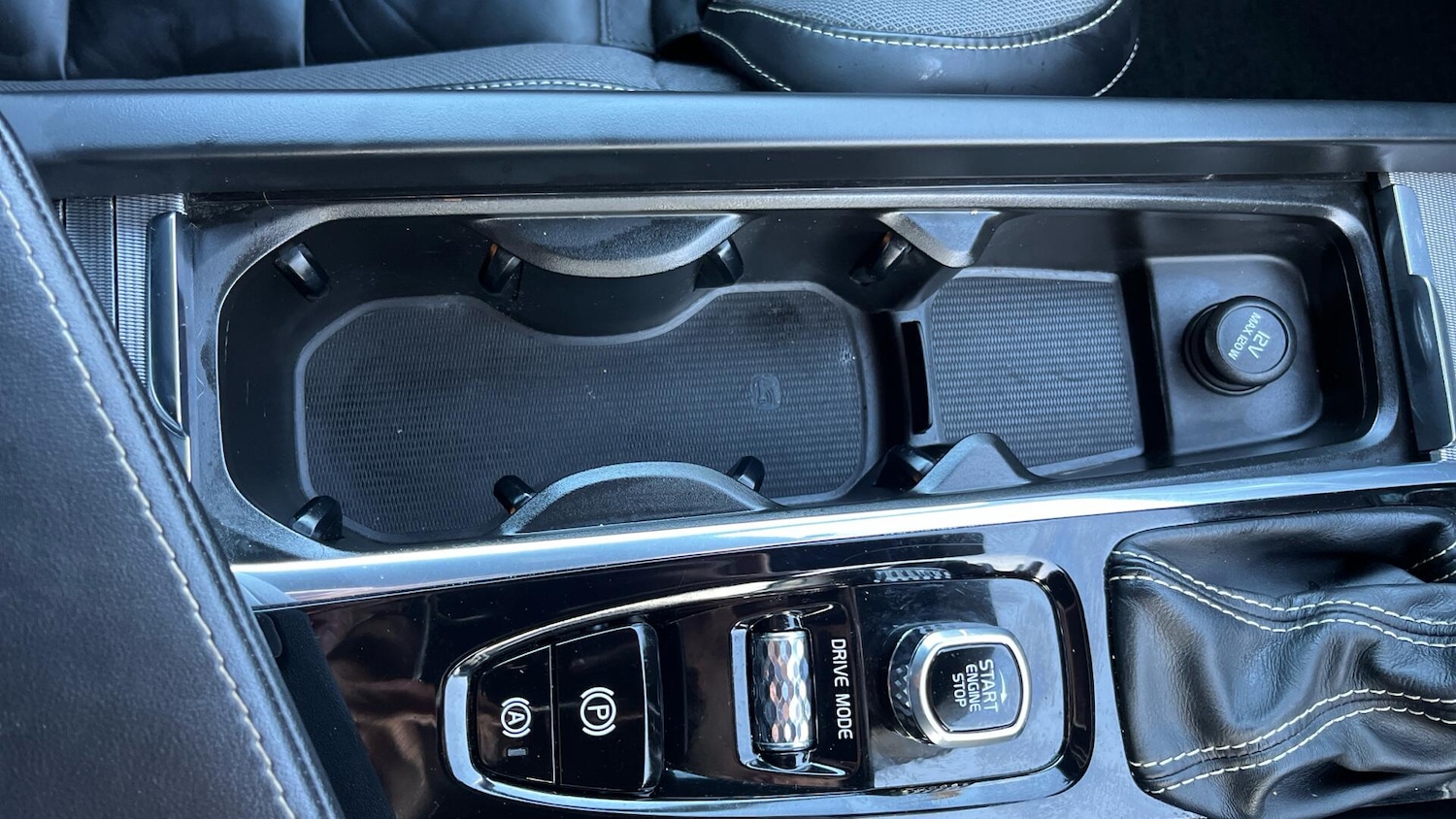 Used Volvo S60 for sale - 77549307: Photo 37