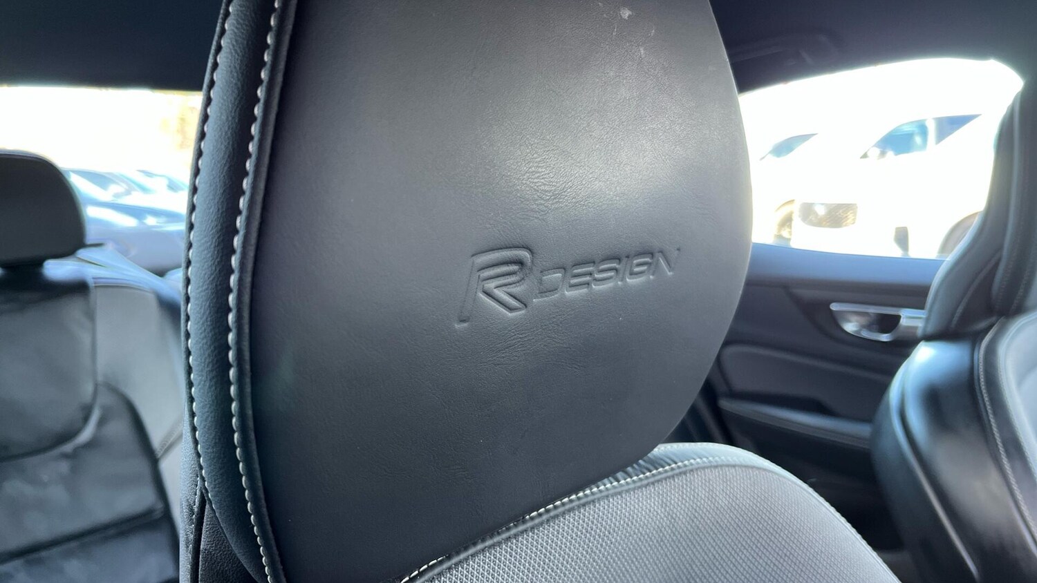 Used Volvo S60 for sale - 77549307: Photo 42