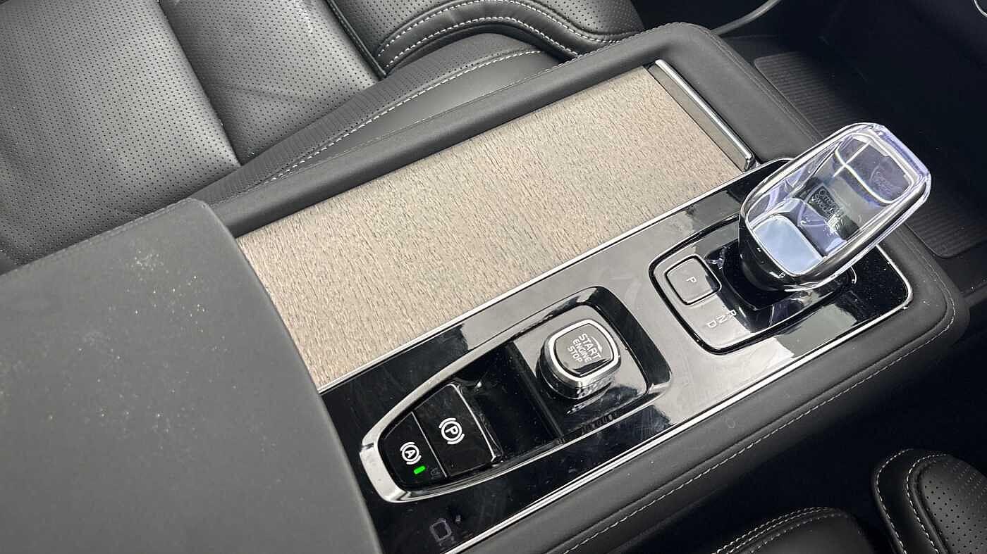 Used Volvo XC90 2025 for sale - 77598070: Photo 32