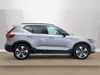 Used Volvo XC40 2025 for sale - 78989249: Photo