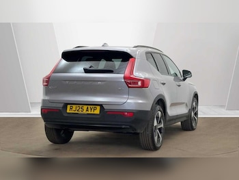 Used Volvo XC40 2025 for sale - 78989249: Photo