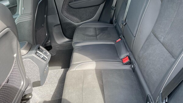 Used Volvo XC40 2024 for sale - 74395419: Photo 10