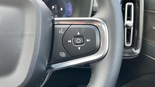 Used Volvo XC40 2024 for sale - 74395419: Photo 19
