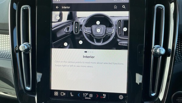 Used Volvo XC40 2024 for sale - 74395419: Photo 64