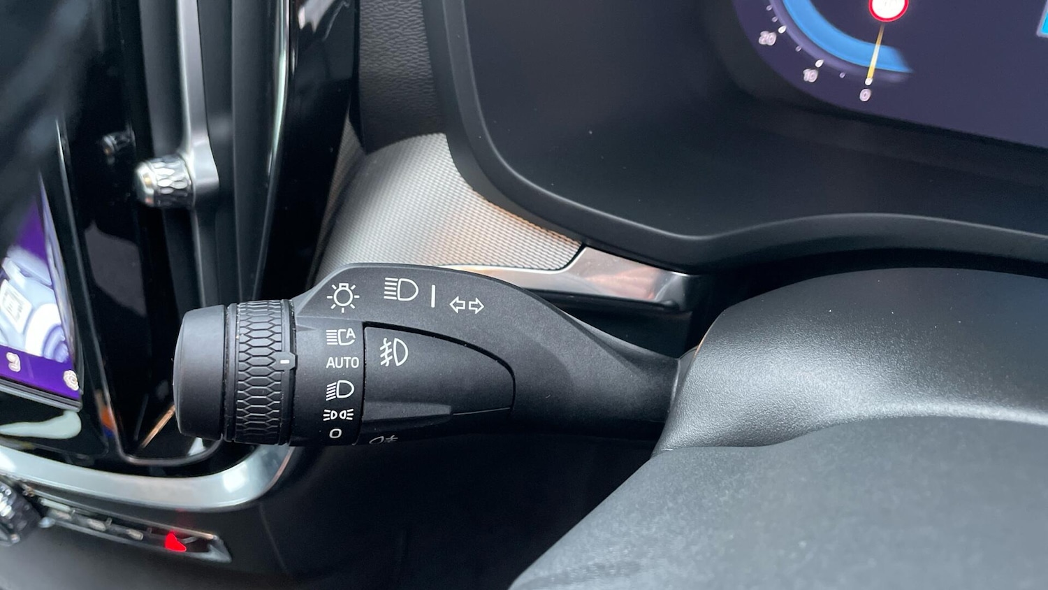 Used Volvo S60 2023 for sale - 76886230: Photo 19