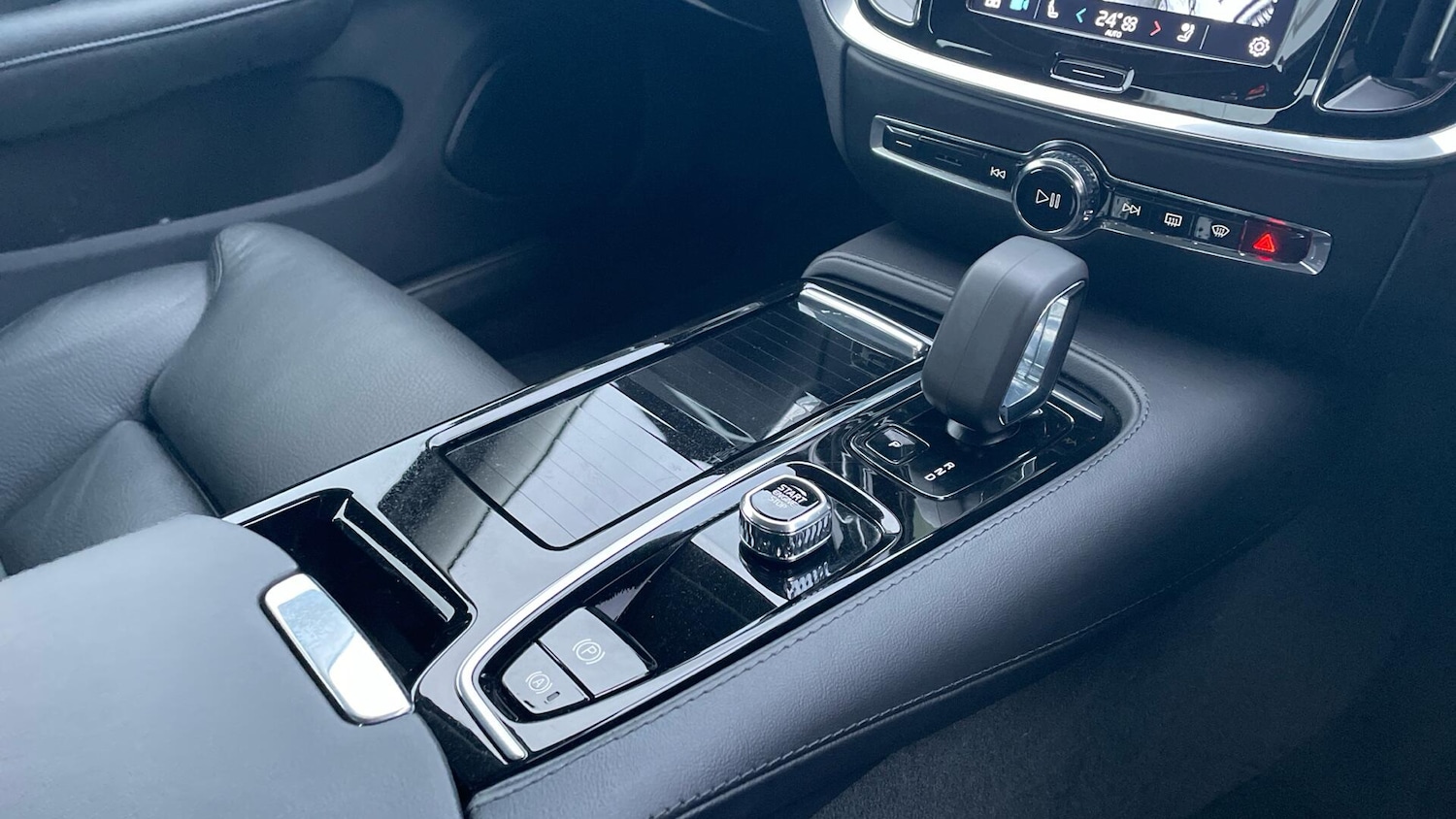 Used Volvo S60 2023 for sale - 76886230: Photo 25