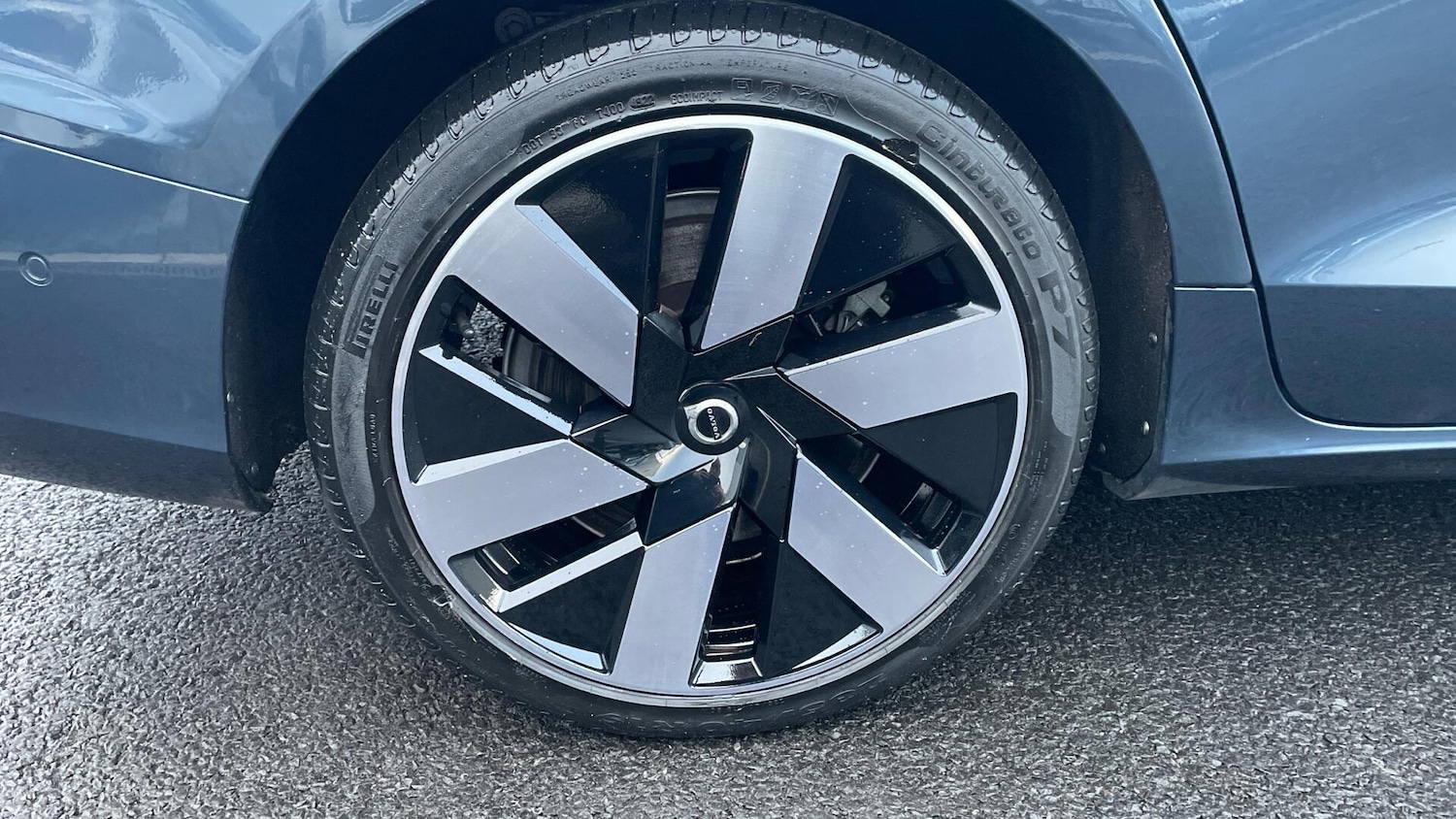 Used Volvo S60 2023 for sale - 76886230: Photo 34