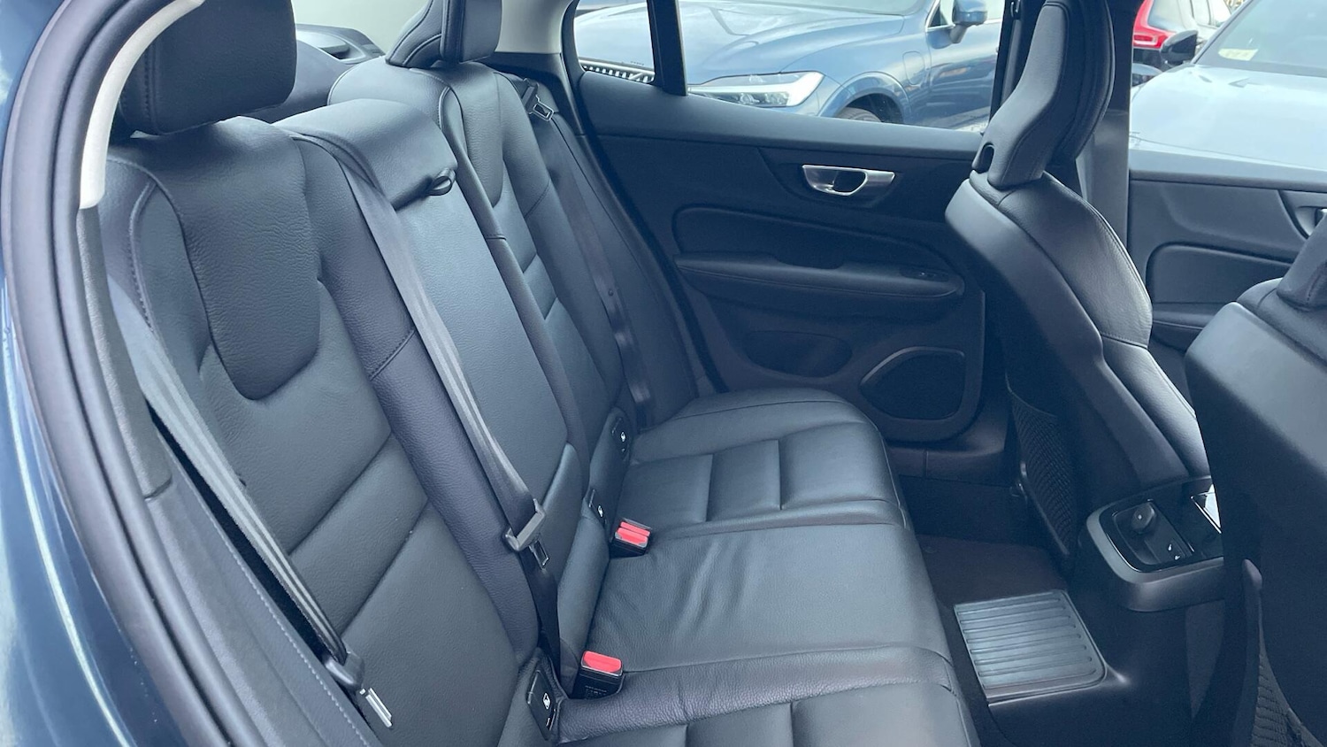 Used Volvo S60 2023 for sale - 76886230: Photo 6