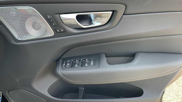 Used Volvo XC60 2025 for sale - 75200331: Photo 28