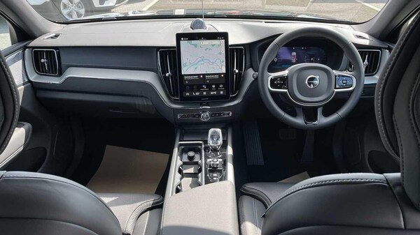 Used Volvo XC60 2025 for sale - 75200331: Photo 5