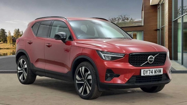 Used Volvo XC40 2024 for sale - 76239614: Photo 1