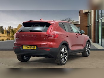 Used Volvo XC40 2024 for sale - 76239614: Photo 3