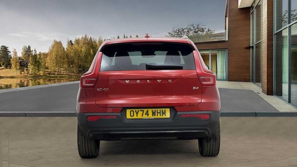 Used Volvo XC40 2024 for sale - 76239614: Photo 4