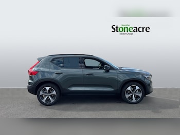 Used Volvo XC40 2026 for sale - 79093683: Photo