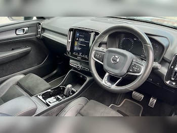 Used Volvo XC40 2020 for sale - 79279355: Photo