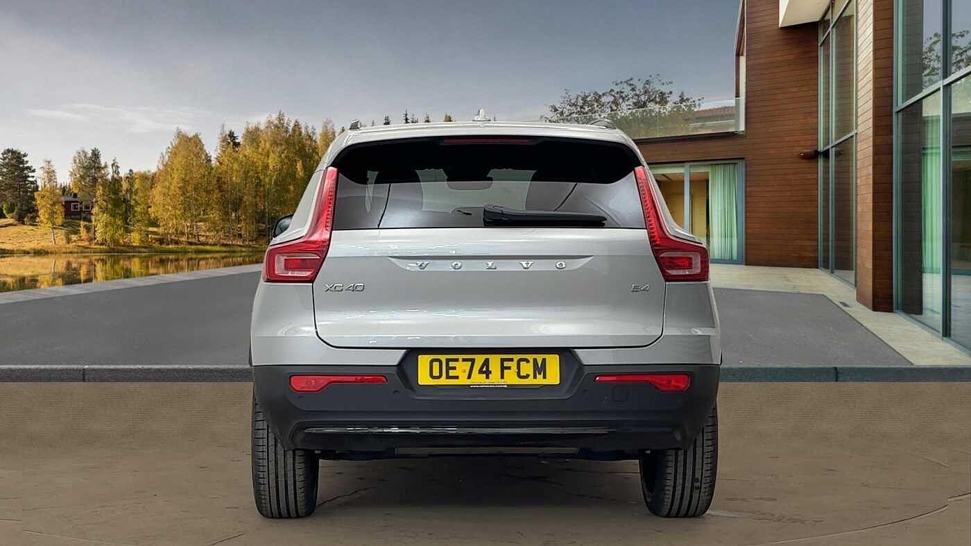Used Volvo XC40 2024 for sale - 76499423: Photo 4