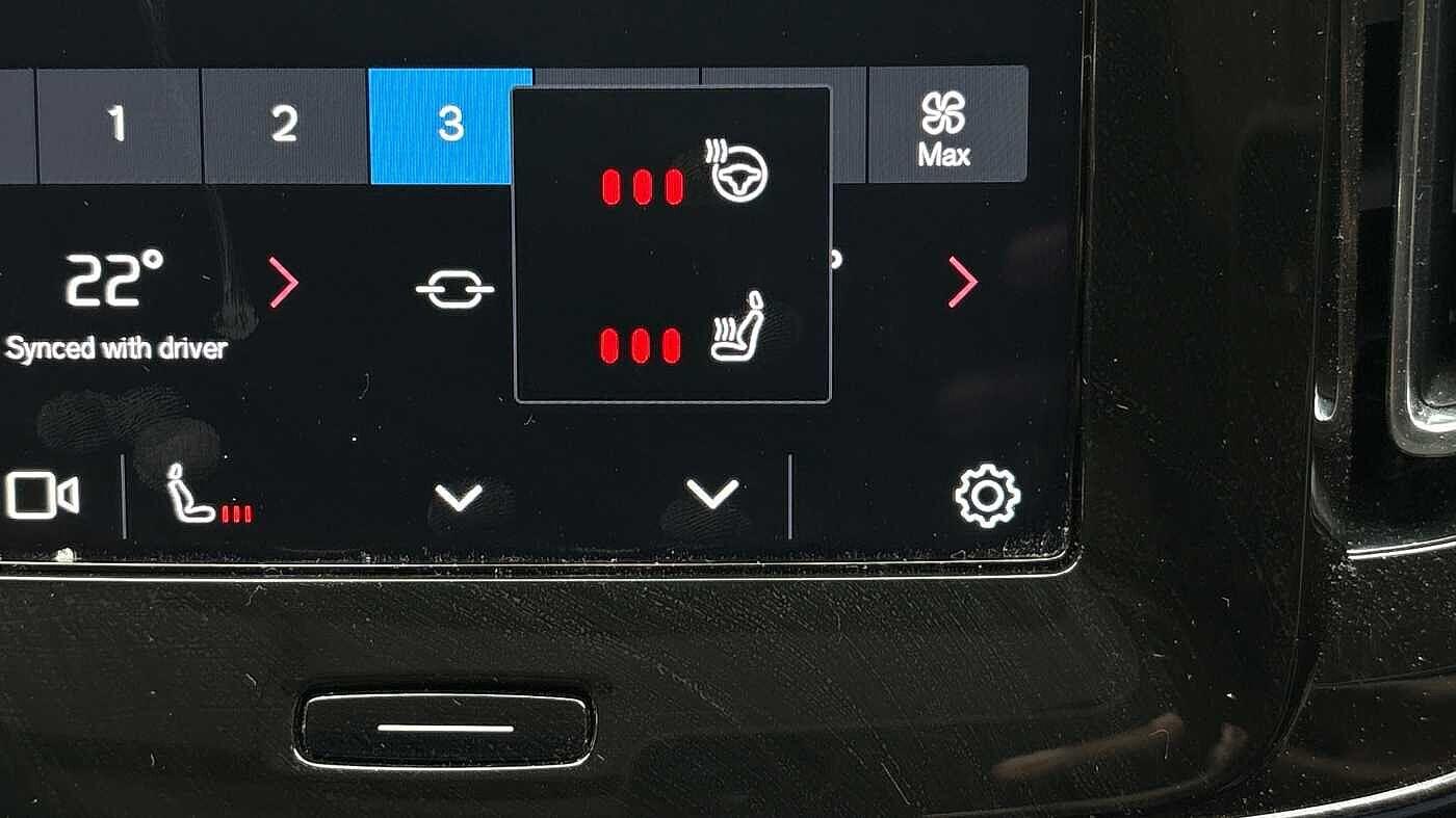 Used Volvo XC40 2024 for sale - 76499423: Photo 40