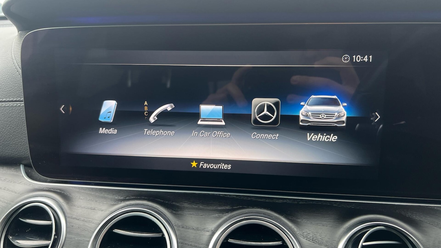 Used Mercedes-Benz E Class 2019 for sale - 76572106: Photo 21