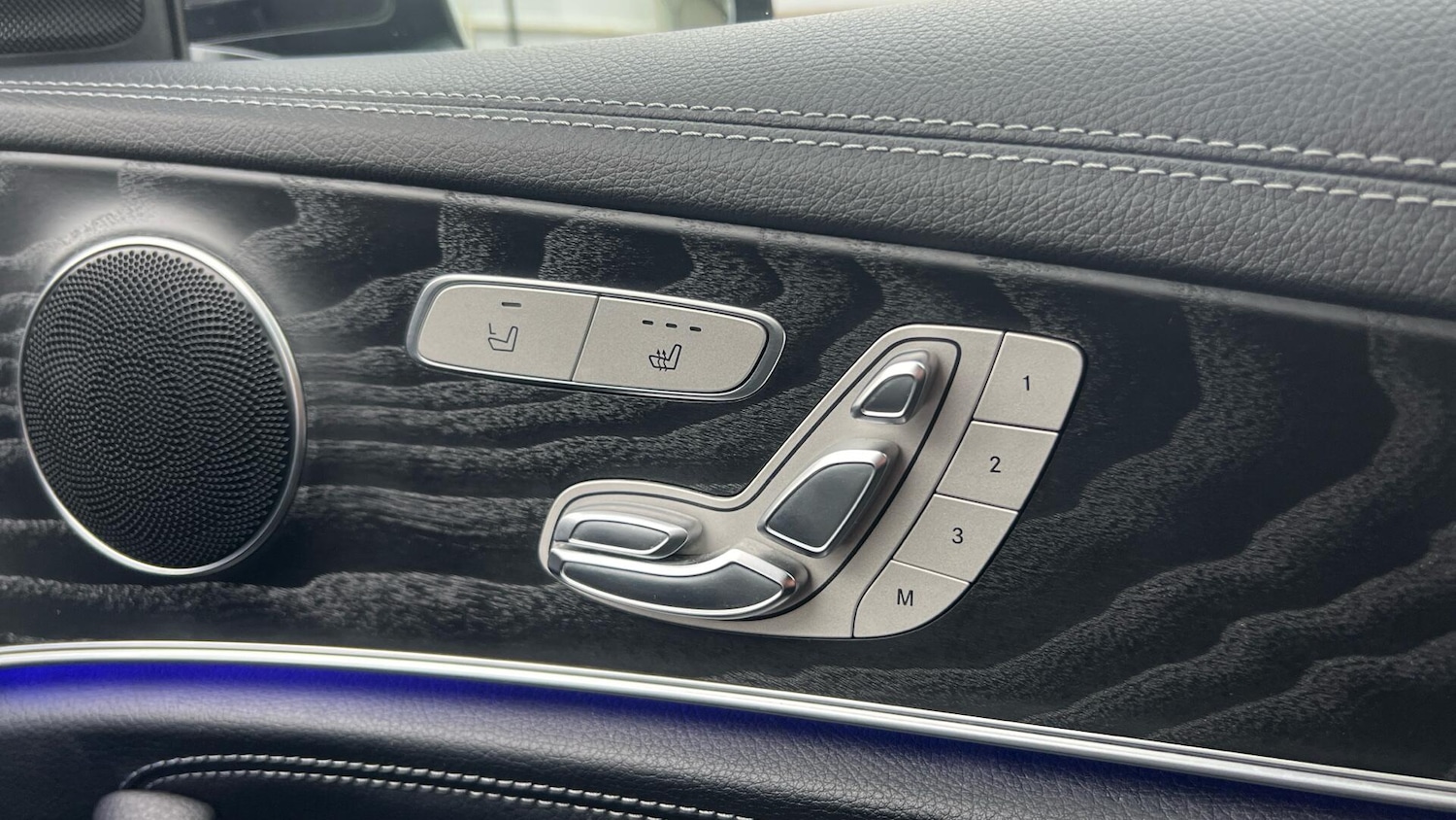 Used Mercedes-Benz E Class 2019 for sale - 76572106: Photo 39