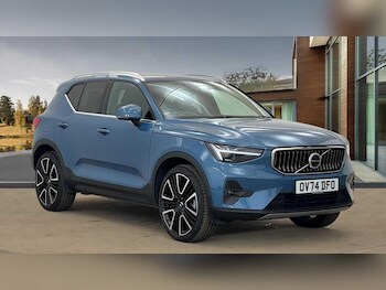 (74) - Ultra (Bright) B3 Mild hybrid 5-Door