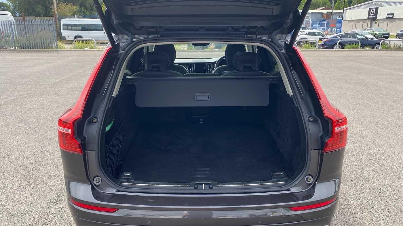 Used Volvo XC60 2021 for sale - 76174682: Photo 16