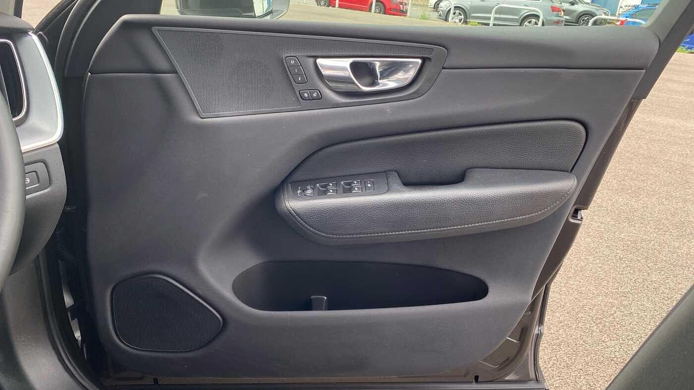 Used Volvo XC60 2021 for sale - 76174682: Photo 30
